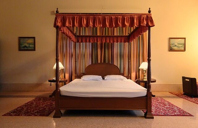 Why You Should Furnish Your Home With Solid Oak